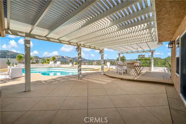 32070 Corte Bonilio, Temecula CA: https://media.crmls.org/medias/2f15126f-7faa-4f56-ab61-5adb8129fedb.jpg
