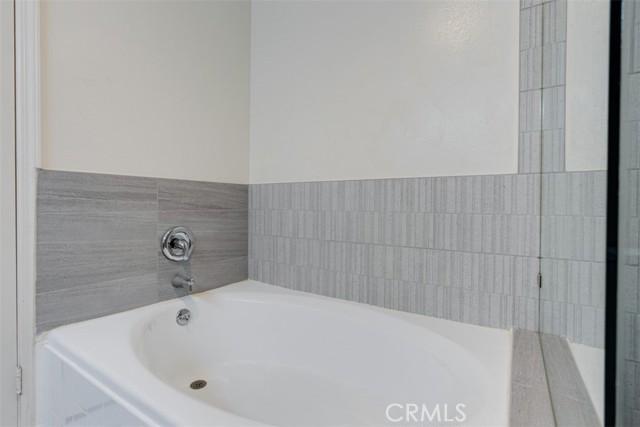 Detail Gallery Image 26 of 43 For 13030 Valleyheart Drive #101,  Studio City,  CA 91604 - 2 Beds | 2/1 Baths