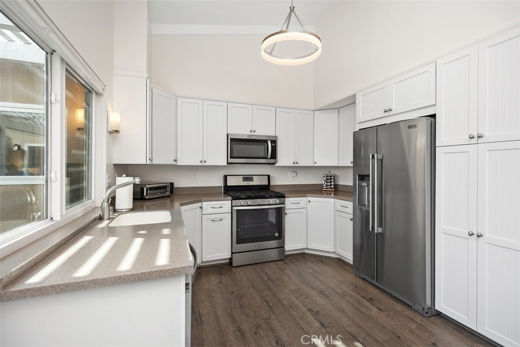 MLS #OC25256691 image #11