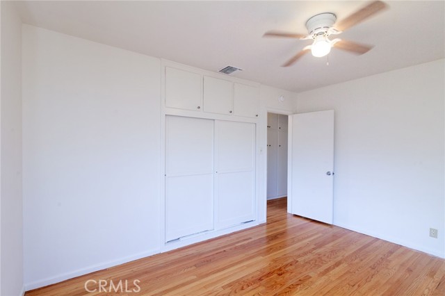 10935 Nassau Avenue, Sunland CA: https://media.crmls.org/medias/2f157f59-fded-495c-9928-aa418d009645.jpg