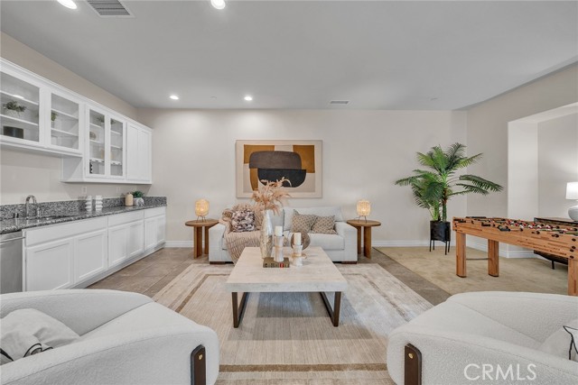 Detail Gallery Image 49 of 70 For 60 Sherwood, Irvine,  CA 92620 - 5 Beds | 6/1 Baths