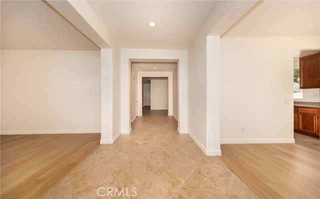 Detail Gallery Image 6 of 30 For 10972 Harris Dr, Loma Linda,  CA 92354 - 4 Beds | 2/1 Baths