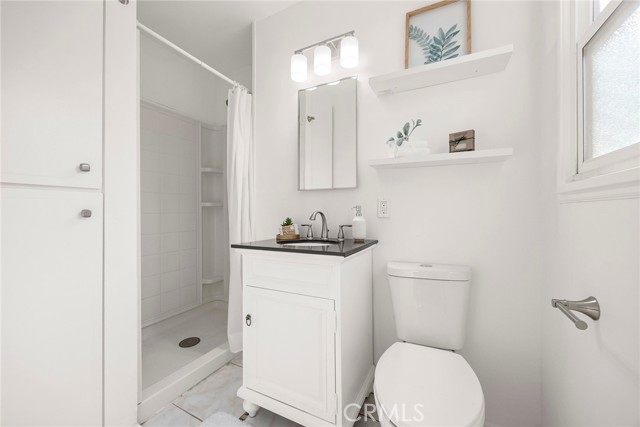 Detail Gallery Image 11 of 31 For 719 S Walnut, Brea,  CA 92821 - 3 Beds | 2 Baths