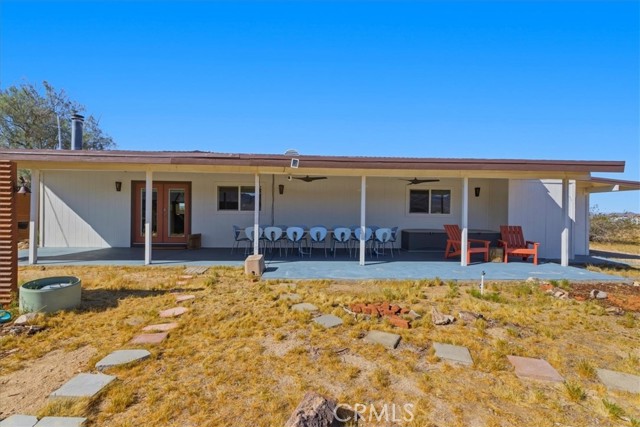 Detail Gallery Image 4 of 48 For 63434 Two Mile, Joshua Tree,  CA 92252 - 3 Beds | 2 Baths