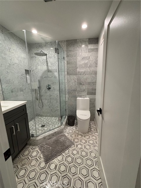 5533 Edward E Horton Lane, Encino CA: https://media.crmls.org/medias/2f19d0ad-0dde-4639-a903-c13cf338a784.jpg