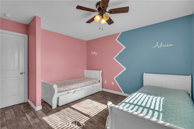18177 Cherry St, Hesperia CA: https://media.crmls.org/medias/2f1a706d-177b-4bcf-bbaf-3db95ee33efc.jpg