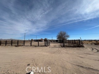 16848 Sorrel Trail Road, Helendale CA: https://media.crmls.org/medias/2f1abf3d-5674-4242-b68c-cfa0fd8b7e03.jpg