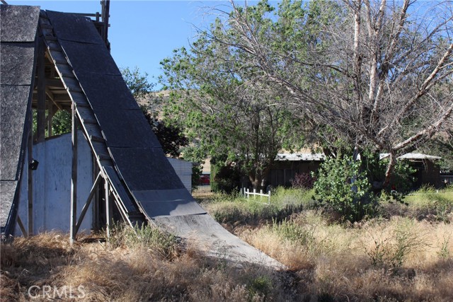 Detail Gallery Image 18 of 21 For 1250 Arabian Dr, Tehachapi,  CA 93561 - 2 Beds | 2 Baths