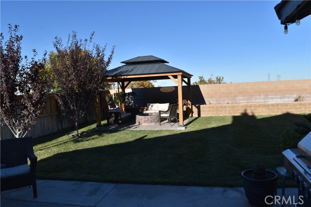 Detail Gallery Image 16 of 18 For 13598 W Nolina, Hesperia,  CA 92344 - 4 Beds | 2 Baths