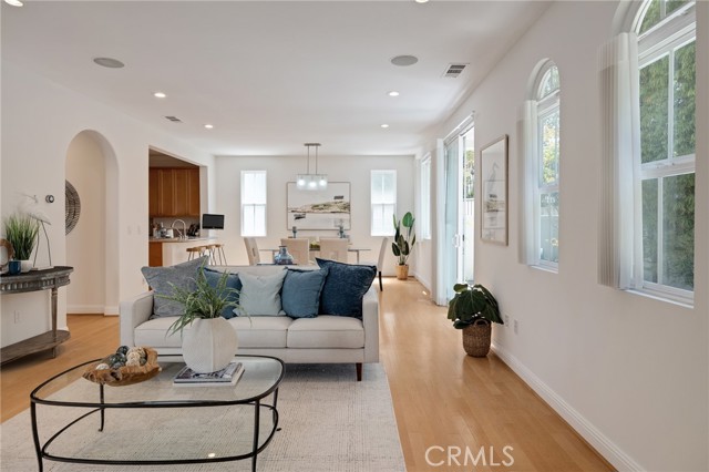 Detail Gallery Image 30 of 52 For 15 Pepper Tree Ln, Rolling Hills Estates,  CA 90274 - 3 Beds | 2/1 Baths