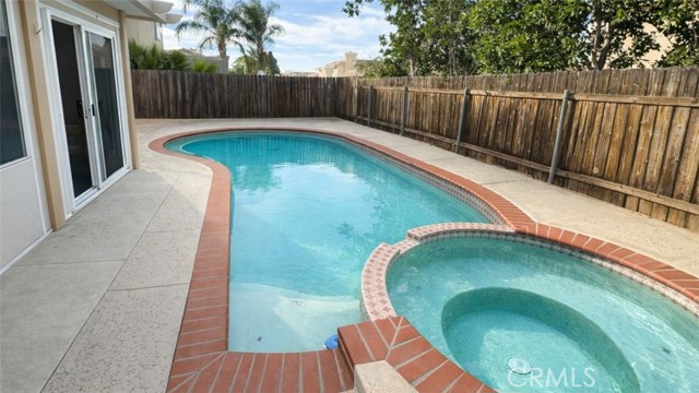 Detail Gallery Image 7 of 11 For 19972 Windwood, Riverside,  CA 92508 - 4 Beds | 2/1 Baths