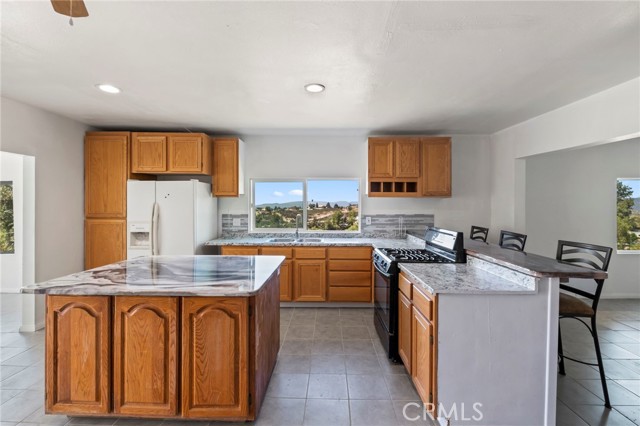 Detail Gallery Image 32 of 59 For 42345 De Portola Rd, Temecula,  CA 92592 - 4 Beds | 3 Baths