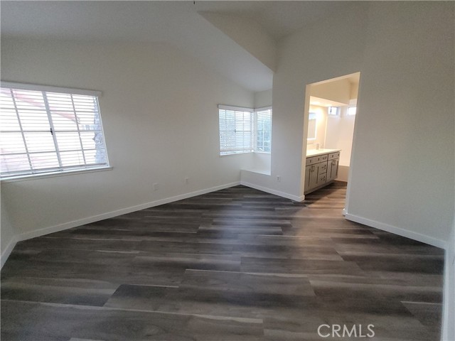 13611 Amanda Street, Fontana CA: https://media.crmls.org/medias/2f20f56c-b820-4c7a-a505-6a61e7a83ee2.jpg