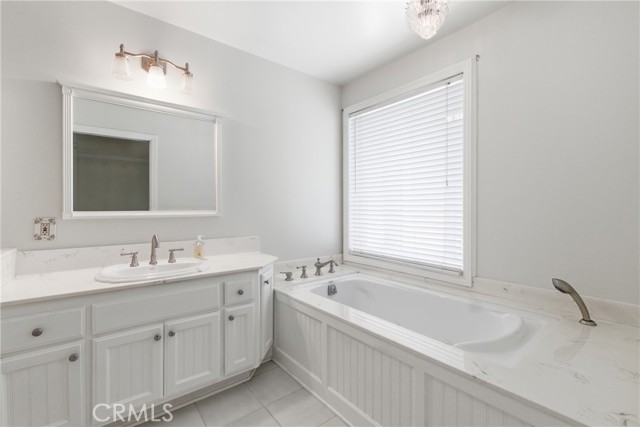 Detail Gallery Image 13 of 28 For 600 N Pepper Tree Dr, Brea,  CA 92821 - 5 Beds | 2/1 Baths