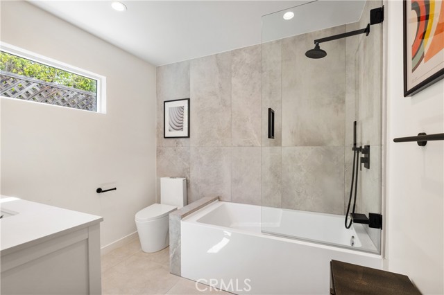 Detail Gallery Image 47 of 69 For 23202 Aetna St, Woodland Hills,  CA 91367 - 5 Beds | 4 Baths