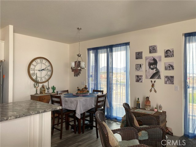 Detail Gallery Image 5 of 27 For 108 B, Needles,  CA 92363 - 2 Beds | 2 Baths