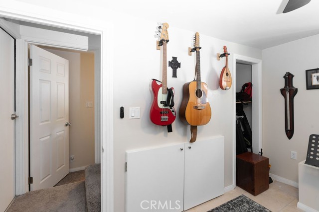 Detail Gallery Image 34 of 40 For 32958 Squirrel Ln, Running Springs,  CA 92382 - 4 Beds | 2 Baths