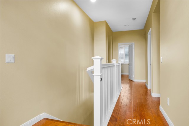 29 Mount Vernon, Irvine CA: https://media.crmls.org/medias/2f24baae-d0fb-46bd-abbf-e5a1cc17b651.jpg