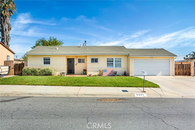 5387 Noble St, Riverside, CA 92503