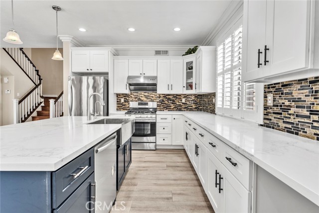 Detail Gallery Image 10 of 37 For 2517 Macbeth Ave, Corona,  CA 92882 - 5 Beds | 4 Baths