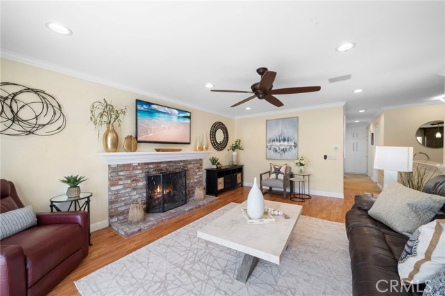 16660 Spruce Circle, Fountain Valley CA: https://media.crmls.org/medias/2f27c9e7-15cf-4381-bc1a-2a44bb6f9a83.jpg