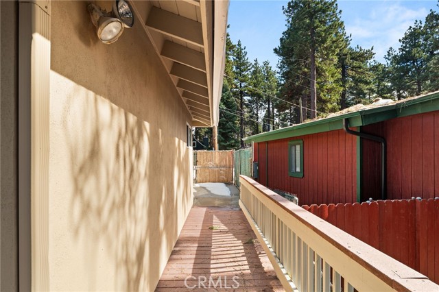 Image 29 of 46 For 31686 Luring Pines Circle