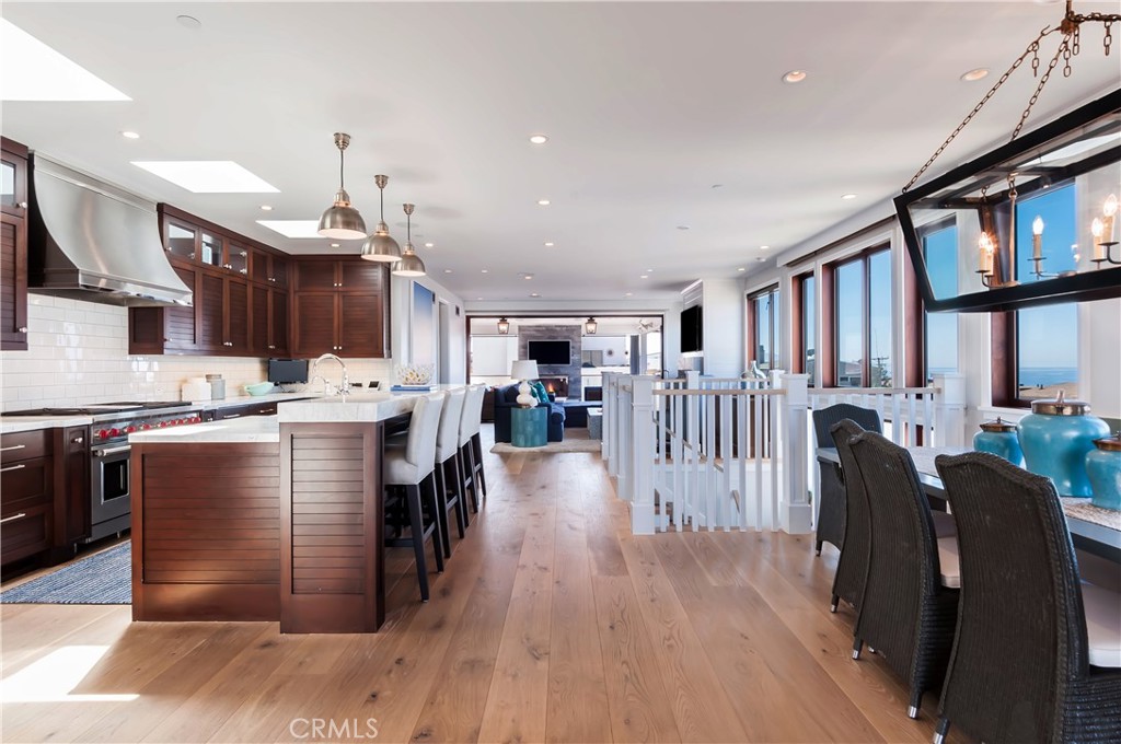 132 16th Street