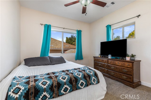 2265 Holly Drive, Paso Robles CA: https://media.crmls.org/medias/2f2855cc-fc93-403a-8619-ccd2a20817ce.jpg