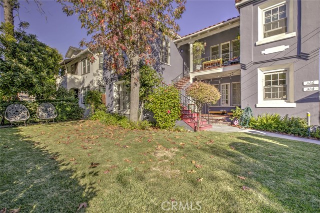 Detail Gallery Image 2 of 27 For 324 N Adams, Glendale,  CA 91206 - 5 Beds | 3 Baths