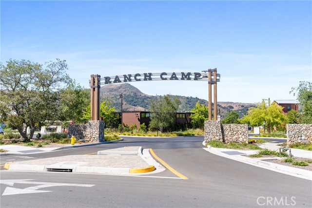 111 Juniper Drive, Rancho Mission Viejo CA: https://media.crmls.org/medias/2f291cca-a088-4005-85d5-b3ab34405c74.jpg