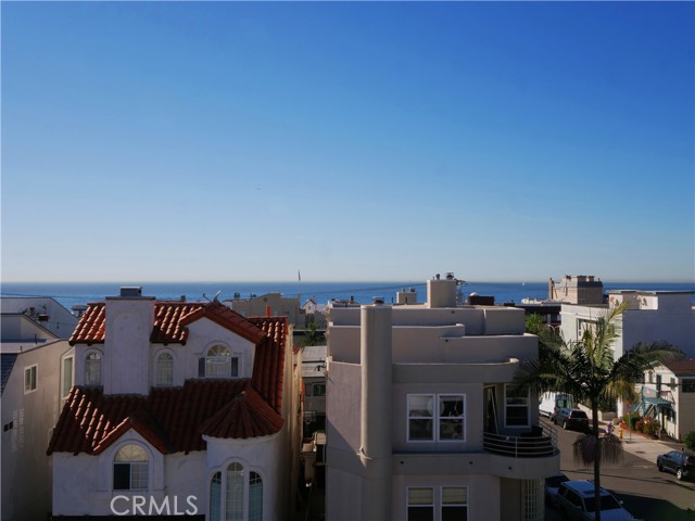 350 Manhattan Avenue, Hermosa Beach, California 90254, 3 Bedrooms Bedrooms, ,2 BathroomsBathrooms,Residential,Sold,Manhattan,SB21249216