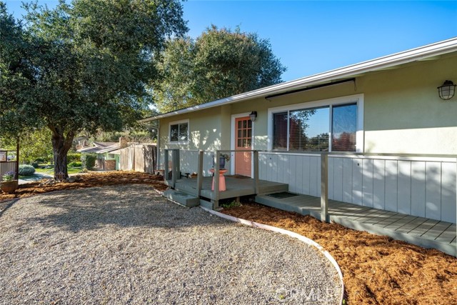 Detail Gallery Image 8 of 44 For 4760 Alamo Ave, Atascadero,  CA 93422 - 3 Beds | 2 Baths