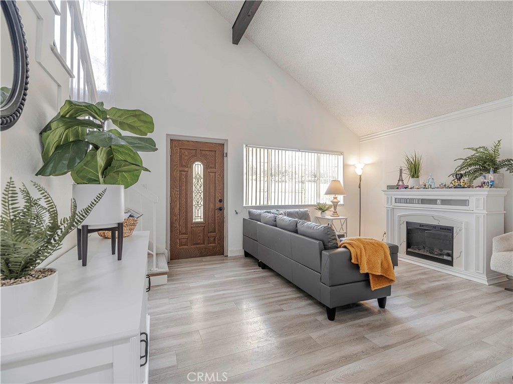 2F2Af7E6 Aaa9 4Dcb A594 Abb0Eeaabaae 151 Green Glade Court, Camarillo, Ca 93010 &Lt;Span Style='BackgroundColor:transparent;Padding:0Px;'&Gt; &Lt;Small&Gt; &Lt;I&Gt; &Lt;/I&Gt; &Lt;/Small&Gt;&Lt;/Span&Gt;