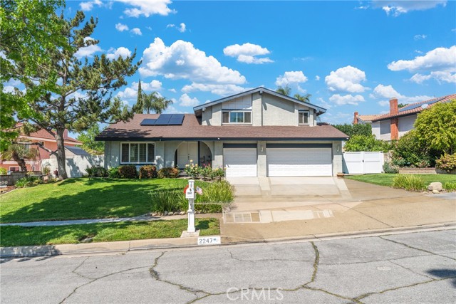 Detail Gallery Image 2 of 44 For 2247 Bella Ave, Upland,  CA 91784 - 4 Beds | 3 Baths