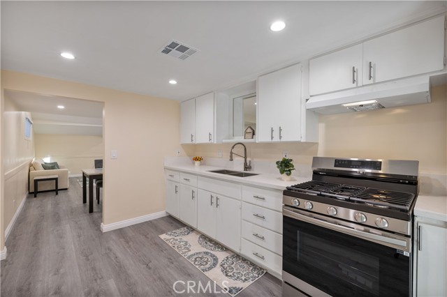 Detail Gallery Image 20 of 33 For 10732 Hatteras St, North Hollywood,  CA 91601 - 3 Beds | 2 Baths