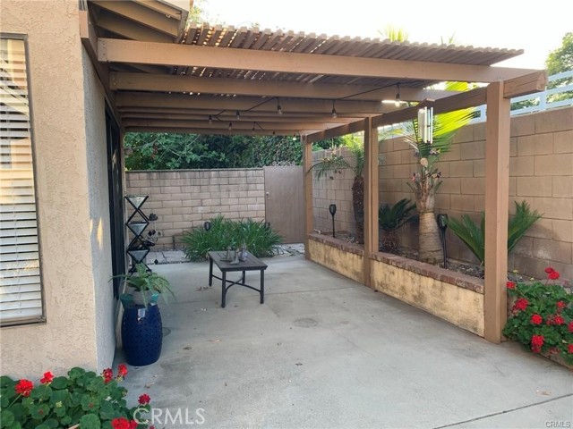 Detail Gallery Image 5 of 8 For 8402 Cedarwood, Rancho Cucamonga,  CA 91730 - 2 Beds | 2 Baths