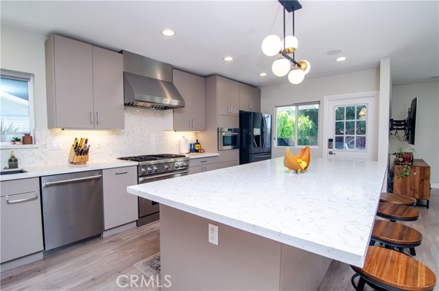 18408 Tribune Street photo 16
