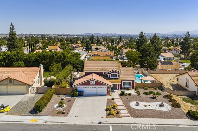 245 Cottonwood Avenue, Riverside CA: https://media.crmls.org/medias/2f2ca878-2fd1-4fc5-b4ca-8b47defa6714.jpg