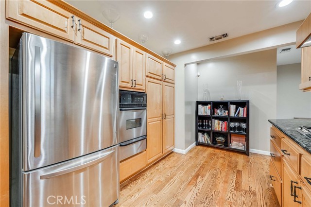 Detail Gallery Image 20 of 49 For 1100 E Marcellus St, Long Beach,  CA 90807 - 3 Beds | 3 Baths