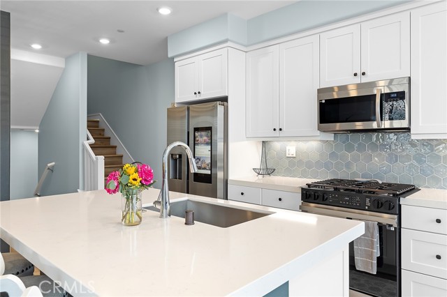 Detail Gallery Image 4 of 48 For 705 Arrowleaf, Rancho Mission Viejo,  CA 92694 - 3 Beds | 3 Baths