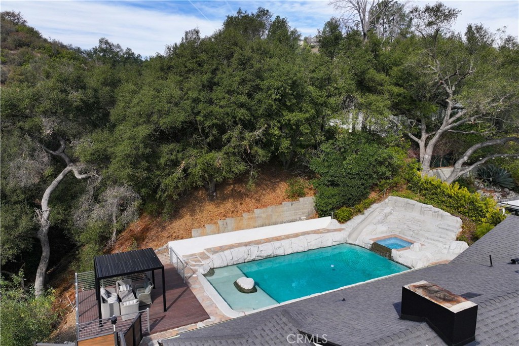 2911 E Chevy Chase DriveGlendale img 11