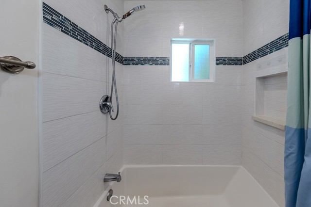 4712 Townsend Avenue, Los Angeles CA: https://media.crmls.org/medias/2f2fcc55-a034-4a8a-b0e7-2e2b1ddc3f5f.jpg