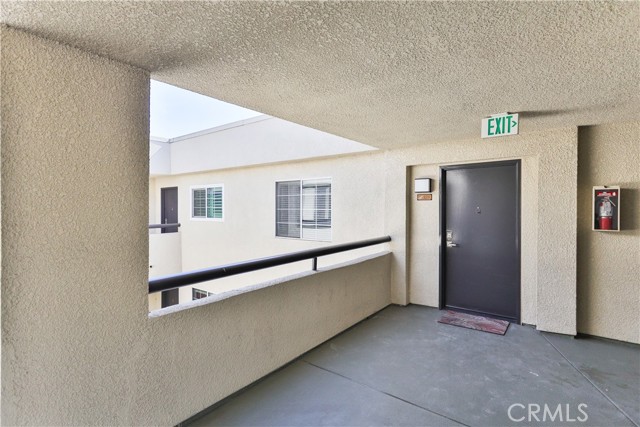 Detail Gallery Image 18 of 24 For 5530 Owensmouth Ave #325,  Woodland Hills,  CA 91367 - 2 Beds | 2 Baths