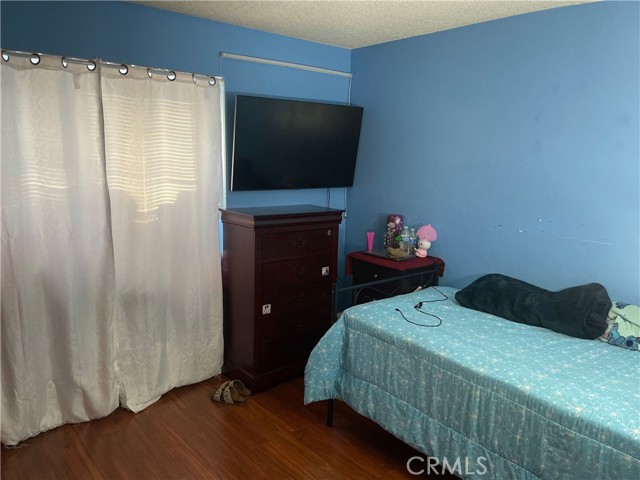 9386 Mesa Verde Drive, Montclair CA: https://media.crmls.org/medias/2f2ff679-4360-4fac-ac71-f46904510080.jpg