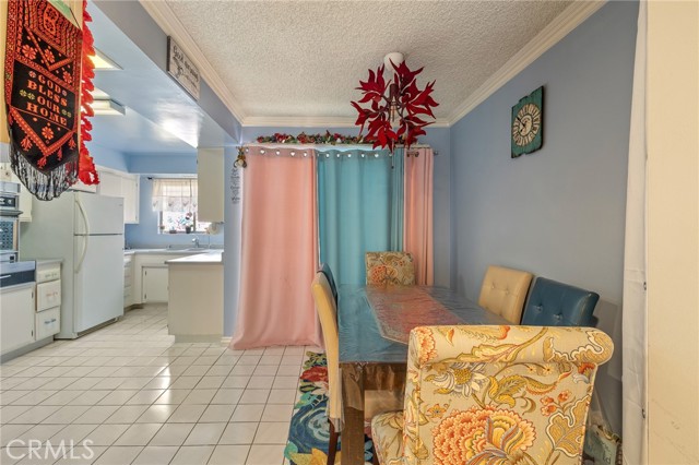Detail Gallery Image 14 of 34 For 330 N Howard St #201,  Glendale,  CA 91206 - 2 Beds | 1 Baths
