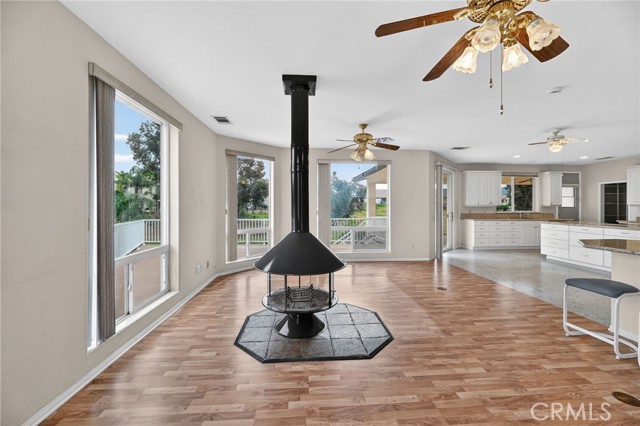 Detail Gallery Image 18 of 65 For 29886 Bahia Dr, Canyon Lake,  CA 92587 - 3 Beds | 2 Baths