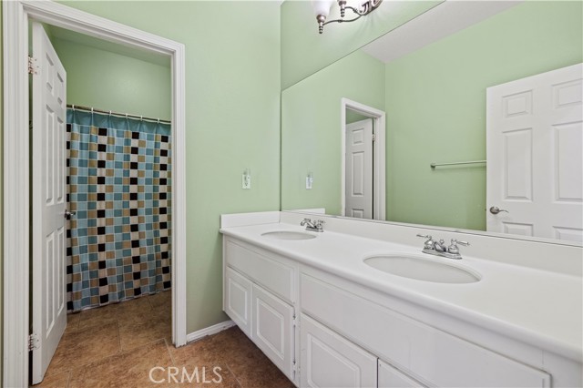 Detail Gallery Image 49 of 68 For 31205 Cherry Dr, Castaic,  CA 91384 - 5 Beds | 3 Baths