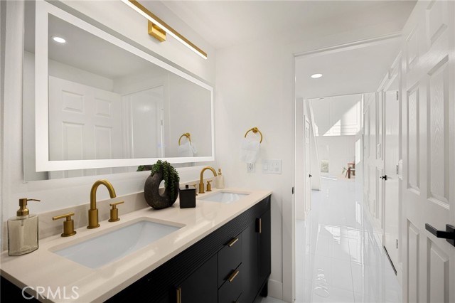 4041 Bycroft, Yorba Linda CA: https://media.crmls.org/medias/2f32a088-437f-420f-a148-ac1dd8a7130f.jpg