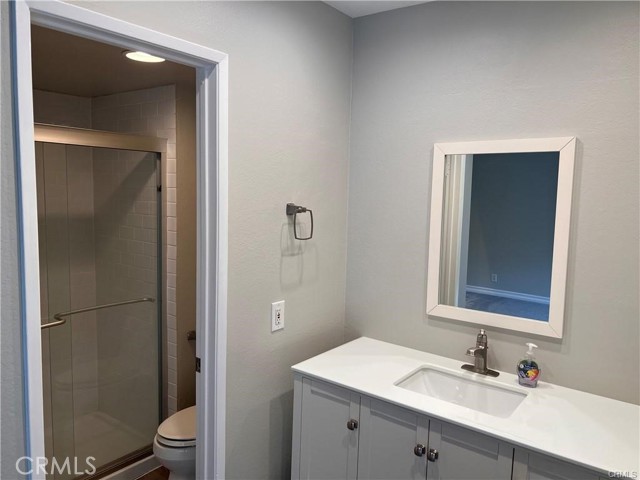 Detail Gallery Image 9 of 16 For 5 Moonrise Court, Newport Beach,  CA 92663 - 3 Beds | 2/1 Baths