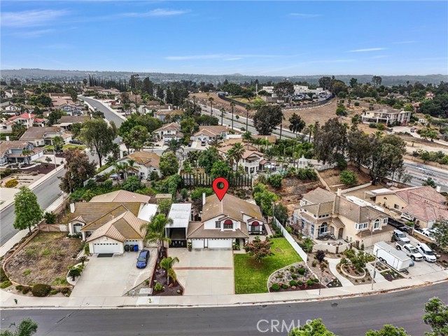 1070 Cannon Road, Riverside CA: https://media.crmls.org/medias/2f33c83d-c5e6-45bc-998c-087ed2b8d4cd.jpg